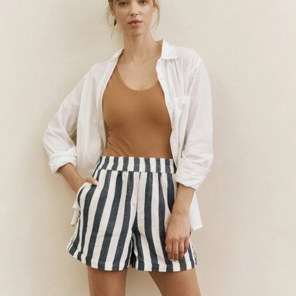 Pact Cotton/Linen Blend Striped Blue and White Women's Shorts